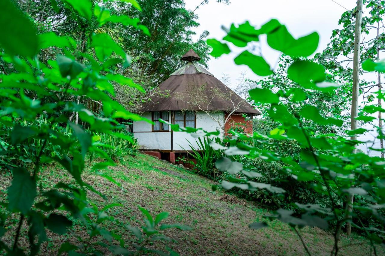 Samai Lodge Holistic Living Olón Екстериор снимка